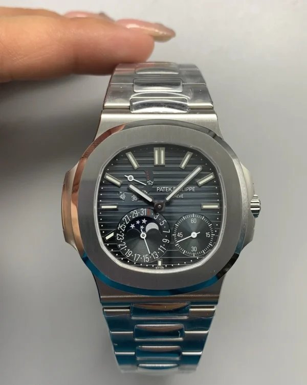 Patek Philippe Nautilus 57121A-001
