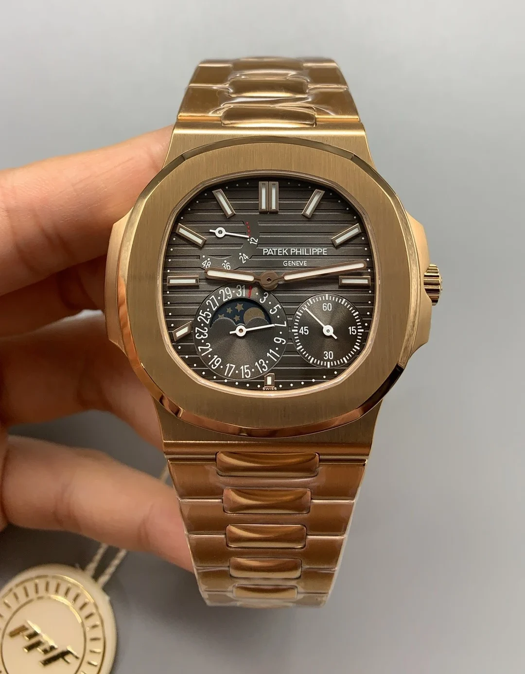 Patek Philippe Nautilus 57121R-001