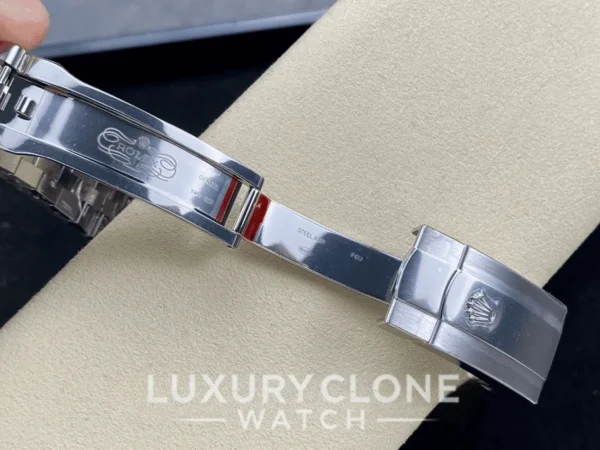 Rolex Datejust 36 126234 Mint Green Dial Clasp
