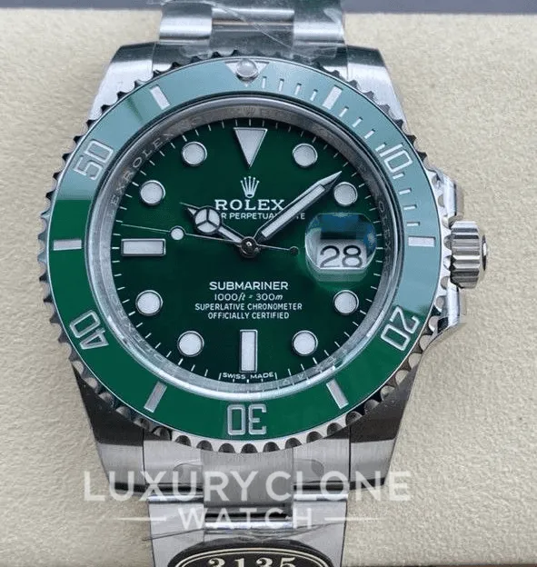 Rolex Hulk Submariner Date 116610LV-0002 Green Dial