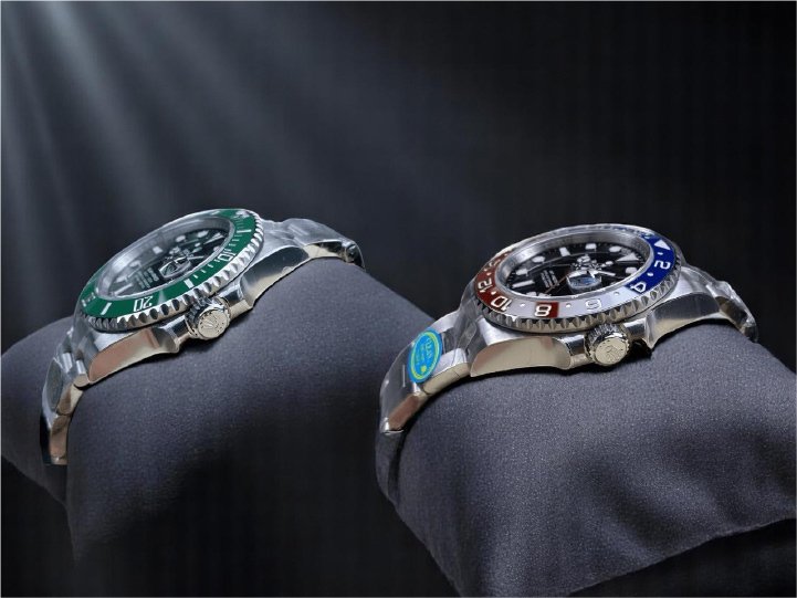 Case, Bracelet, and Clasp of Rolex GMT and Submariner