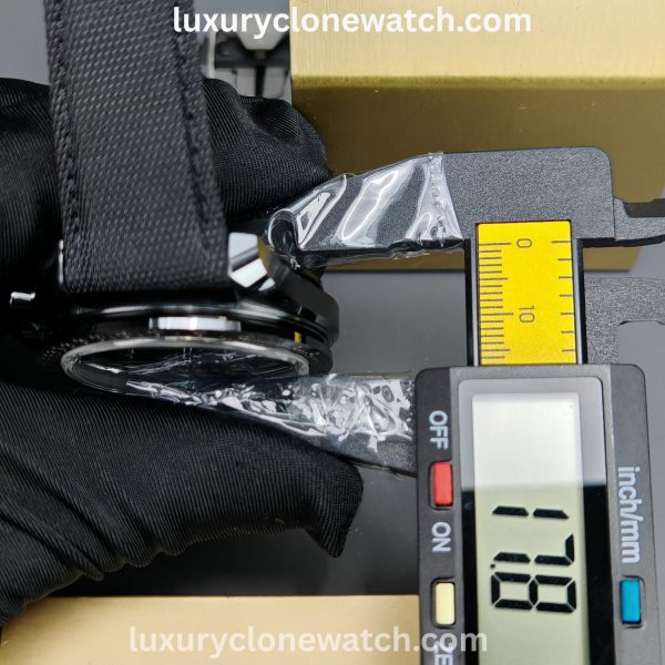 Luxury Clone Watch - Omega Omega Speedmaster Chronograph 311.92.44.51.01.005 Super Clone