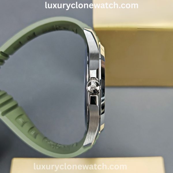 Luxury Clone Watch - Patek Philippe Patek Philippe Aquanaut 5968G-010 Super Clone