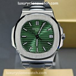 Patek Philippe Nautilus 5711 Super Clone