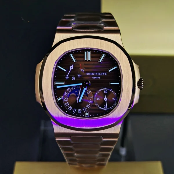 Patek Philippe Nautilus Super Clone 57121R-001 Patek Philippe Nautilus Super Clone 57121R-001