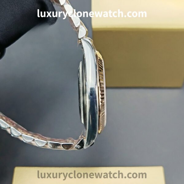 Rolex DateJust by Luxury Clone Watch