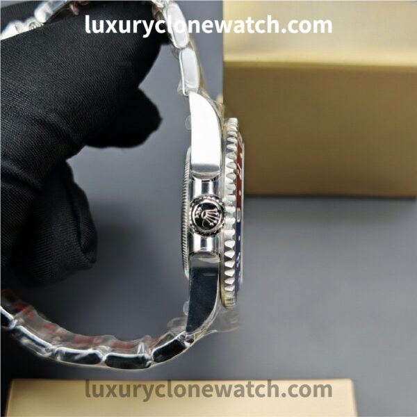 Rolex GMT Master 2 by Luxury Clone Watch Rolex GMT Master 2 - Luxury Clone Watch