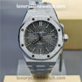 Super Clone Watches – Audemars Piguet 15450 Grey Dial The watch adopts the same three-piece case construction as the genuine model, with identical structure and assembly techniques to ensure full consistency with the original design. Special attention is given to the steel bracelet, crafted using original specifications. The bracelet features refined brushing, smooth edges that prevent discomfort, and accurate thickness and joint construction matching the genuine version. The buffered connection system between the bracelet and case mirrors the original engineering, enhancing flexibility and overall wearing comfort. The clasp mechanism replicates the authentic switch design, surface texture, and engraving process, maintaining the same tactile feel and visual accuracy as the original. Dial finishing and color detailing faithfully restore the original workmanship, with flawless alignment and precision assembly throughout. At the core of the watch is the Cal. 3120 integrated movement, the defining element of authenticity. This is a true integrated movement, ensuring correct structure, performance, and mechanical integrity consistent with the original model.