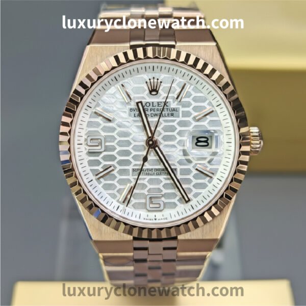 Rolex Super Clone Watches 1:1 Land-Dweller M127335-0001 White Dial Rose Gold 7135 Movement 40mm