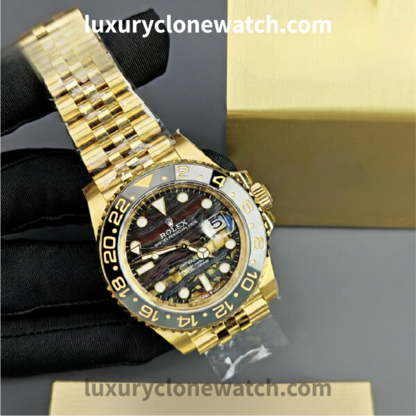 Rolex GMT Master 2 - Luxury Clone Watch Rolex GMT Master 2 by Luxury Clone Watch