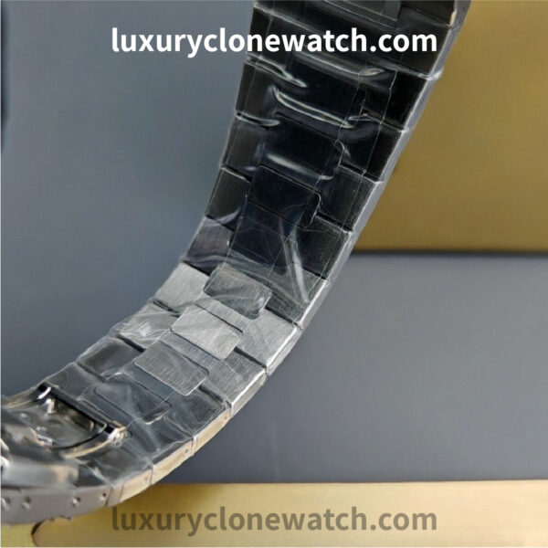 Patek Philippe - Luxury Clone Watch Patek Philippe by Luxury Clone Watch