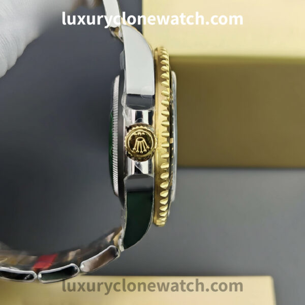 Rolex Sea Dweller - Luxury Clone Watch Rolex Sea Dweller by Luxury Clone Watch